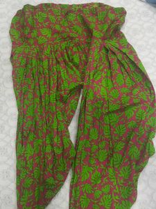 Dupatta With Pant