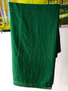 Green Saree With Bandhani Blouse