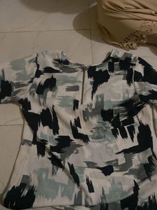 Abstract Print Blouse