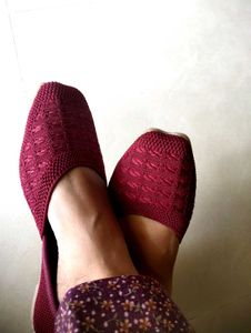 😍 Traditional Footwear