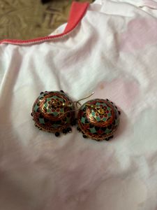 meenakari jhumka