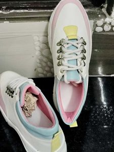 Stylish Model Shoes 😍