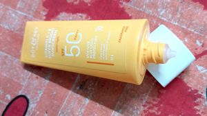 DOT &amp; KEY SPF 50Pa++ SUNSCREEN