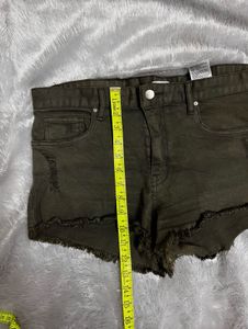 H&amp;M Olive Shorts