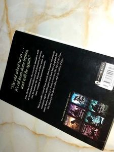 Sherlock Holmes Complete Novels
