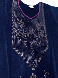 Black Kurti Stoll And Saree