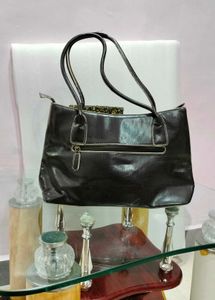 Handbags 👜