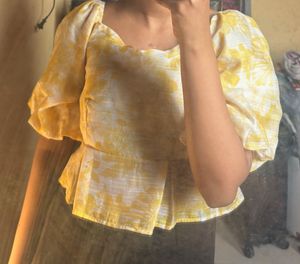 Floral Puff Sleeve Top