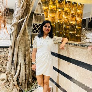 Elegant White Mini Dress