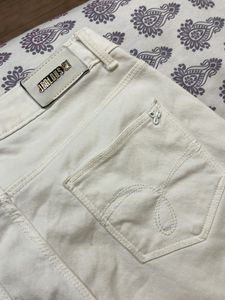 Flash sale ~ Jealous 21 White Jeans