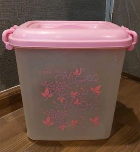 Dreamline Storage Container