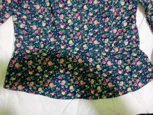 Pretty Multi Colour Top