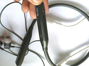 U&amp;i Smart Sport Neckband With High Base And Best Quality