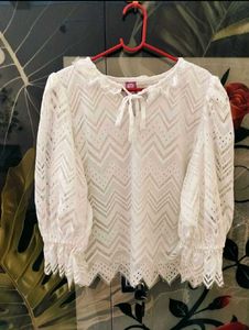 unused White Lace top ( Fixed Price)