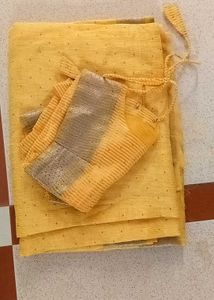 yellow saree 300 rs
