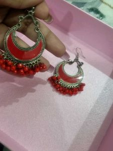 Red And White Pearl Rustic Earings Set