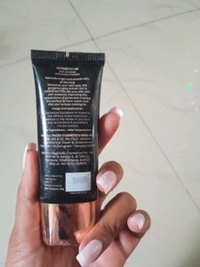 Faces Canada Ultime Pro HD Radiance Primer