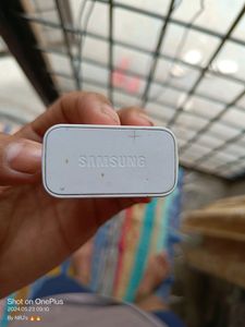SAMSUNG 2.0 A Orginal charger