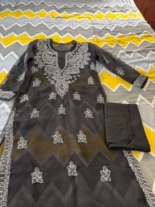 Combo Of 3 .. 2 Dress &amp; 1 Kurti