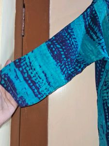 GREEN AND BLUE PRINTED CHIKANKARI TOP