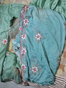 Elegant Green Embroidered Kurta Set