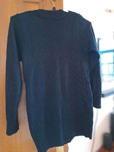 Women Woolen Top