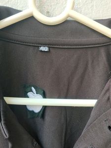 IPhone Apple Logo Tshirt