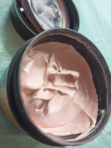 Bio Secrets SPF 40 UVSHIELD Mattifying Mirror Shine UVA &amp; UVB 8 In One Ph Balanced Sunscreen 🧴