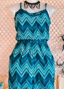 H&amp;M SizeM 🎁Buy 2 Get 1 Free 🎁 Chevron Print