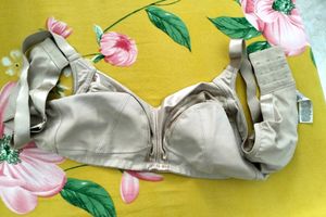 New Mark And Spencer Bra