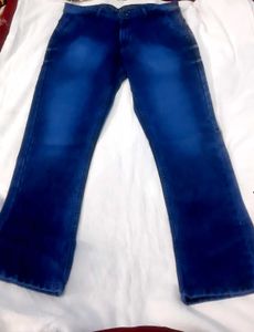 Slim Fit Strechable Jeans