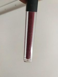 SH HUDA Liquid Matte &amp; Lipliner