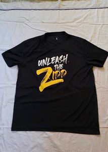 Unleash the Zidd Graphic &amp; jeans 👖