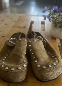 Zara suede Clogs size 36
