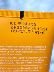 Combo Dot And Key Vitamin C Face Wash