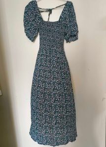 Floral Print Smocked Midi Dress