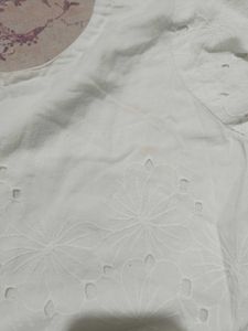 Off White Chikankari Kurta