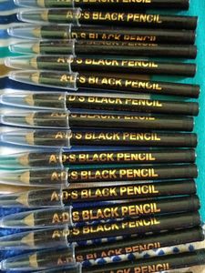 Outlined pencils 26 Pieces