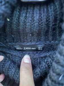 Black Cropped Turtleneck Sweater