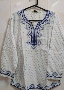 2 Tops - Kurtis