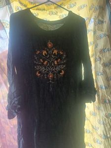 Embroidered Long Sleeve Top