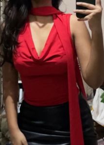 Scarf 🧣 Top Very Classy ❤️