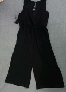 Elegant Black Lace Detail Top