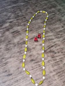 Vintage Beaded Necklace &amp; Earring Set