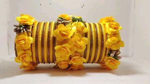 Haldi Bangles Set