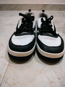 Black & White Casual Sneakers