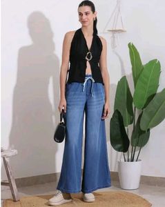 Premium Chic Black Halter Top