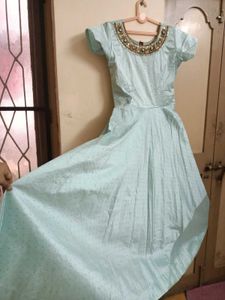 Elegant light blue embroidered dress 💙✨