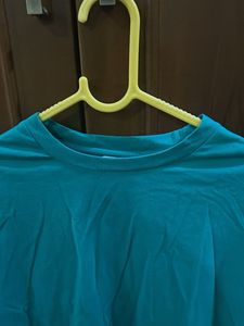 Green Solid drop Shoulder Sleeves Oversized