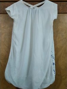 Off White Top With Blue Design